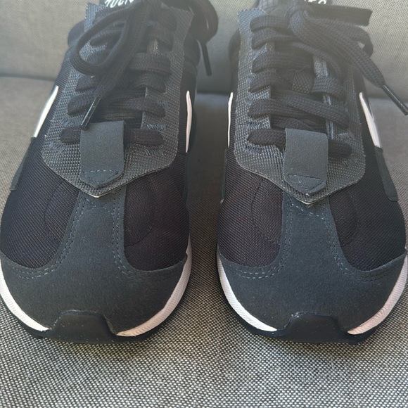 Nike Air Max Pre-Day - Black/Anthracite/White Men’s 7.5 - Picture 5 of 16